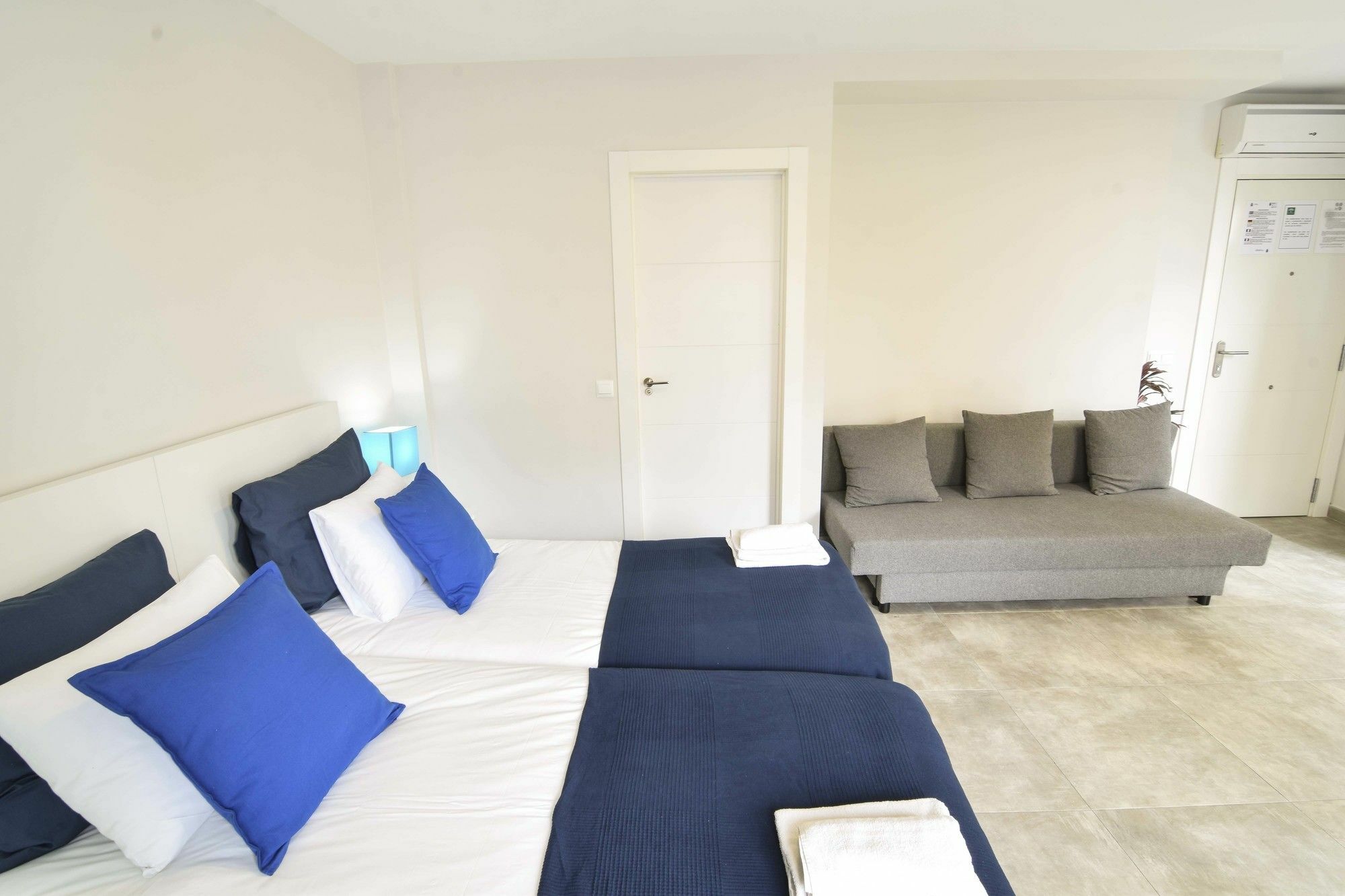 Letmalaga Comfort Studio Málaga Exterior foto